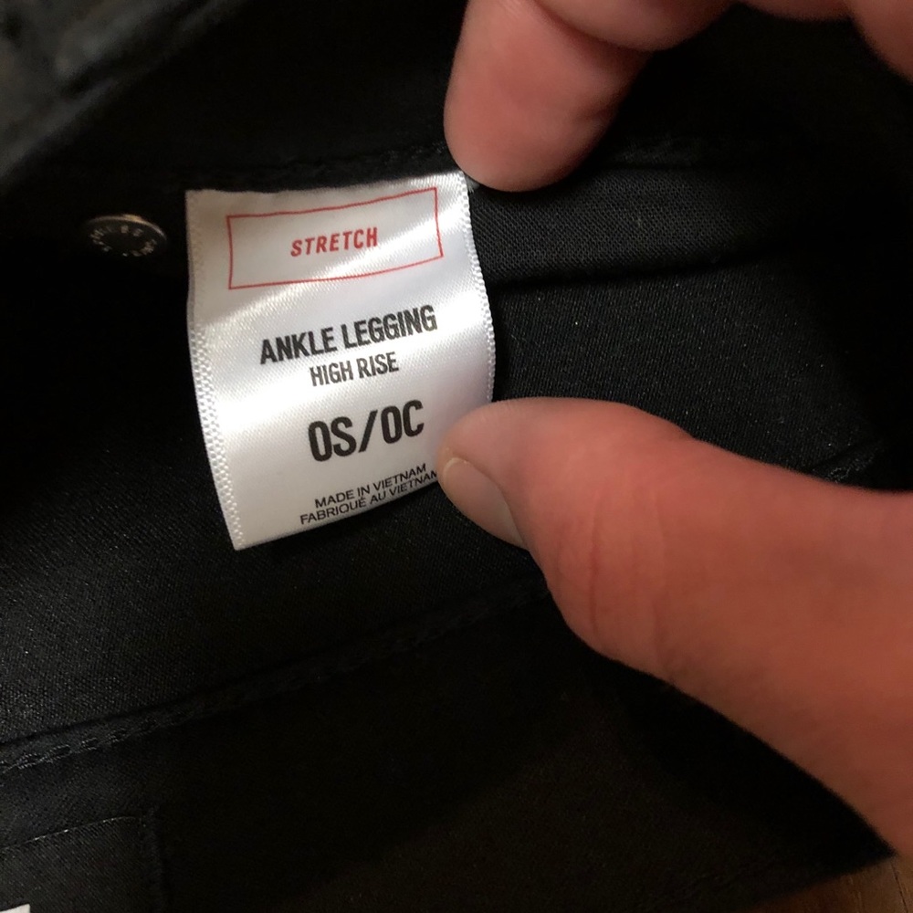 NEW Express High Rise Faux Leather Stretch Jeans - Picture 5 of 7